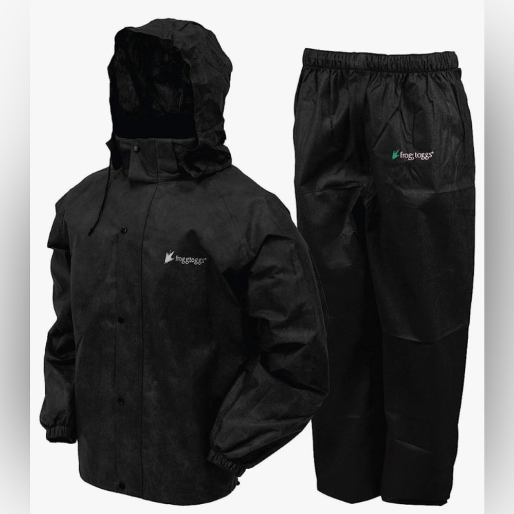 Frogg Toggs Men’s 2XL Rain Suit w/ TWO jackets